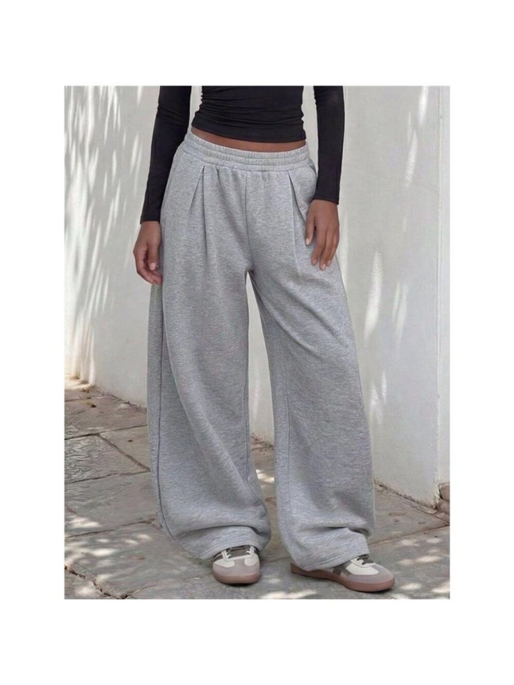 Elastic Waist Wide-Leg Sweatpants